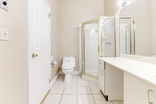 303-7500 Abercrombie Drive, Richmond, BC 