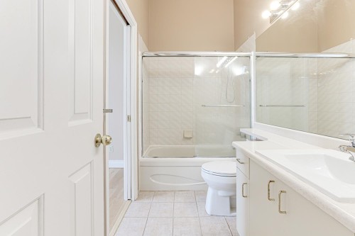 303-7500 Abercrombie Drive, Richmond, BC 