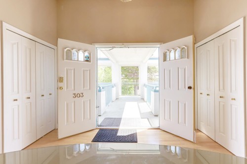 303-7500 Abercrombie Drive, Richmond, BC 