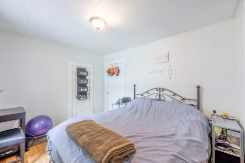 634 Rochester Avenue, Coquitlam, BC 