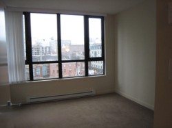 907-909 Mainland Street  Vancouver, BC V6B 1S3