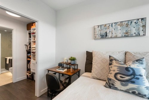 2504-2425 Alpha Avenue, Burnaby, BC 