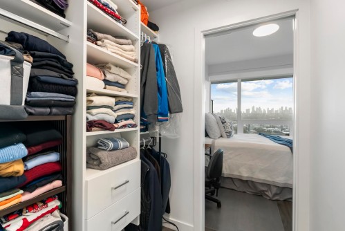 2504-2425 Alpha Avenue, Burnaby, BC 