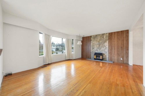 1350 Grover Avenue, Coquitlam, BC 