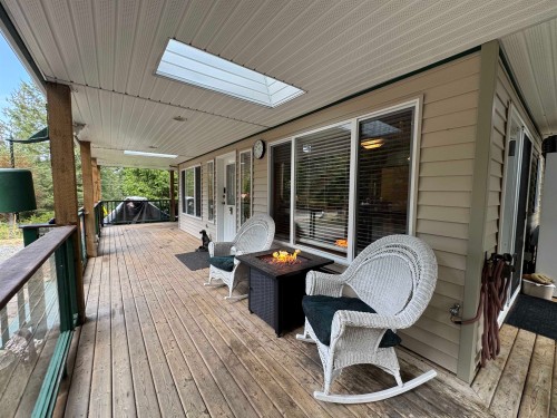 714 Charter Road, Mayne Island, BC 