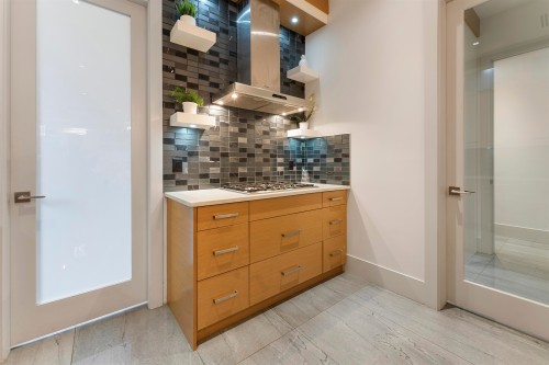 5619 Portland Street, Burnaby, BC 