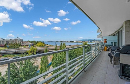 604-5151 Brighouse Way, Richmond, BC 