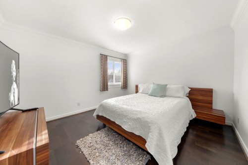 2733 Tempe Glen Drive, North Vancouver, BC 