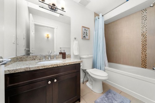 2733 Tempe Glen Drive, North Vancouver, BC 