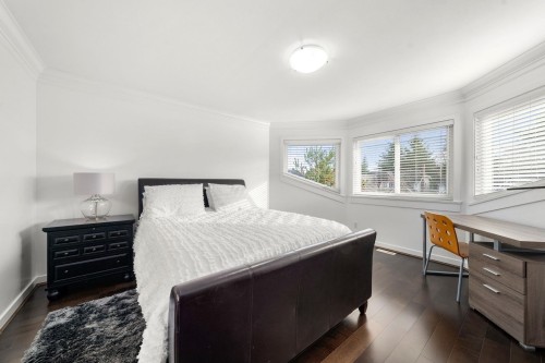 2733 Tempe Glen Drive, North Vancouver, BC 