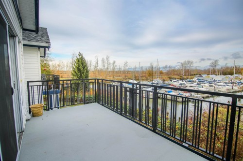 321-4955 River Road, Delta, BC 