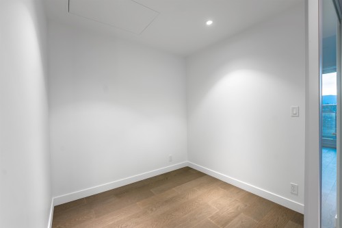 3101-1500 Fern Street, North Vancouver, BC 