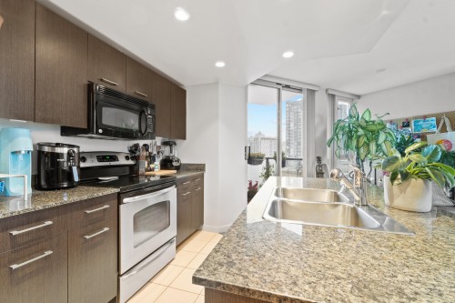 1109-1212 Howe Street, Vancouver, BC 