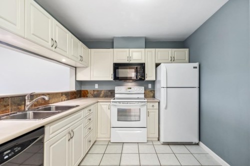 605-7108 Edmonds Street, Burnaby, BC 