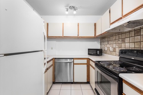 101-1405 Haro Street, Vancouver, BC 