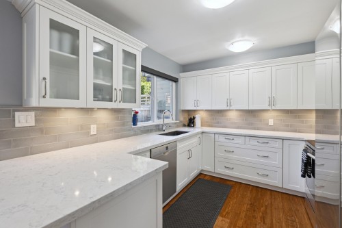 1518 Mahon Avenue, North Vancouver, BC 