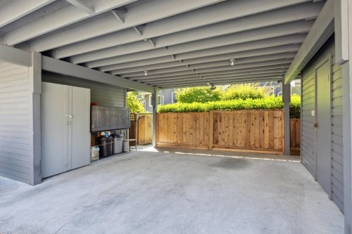 1518 Mahon Avenue, North Vancouver, BC 