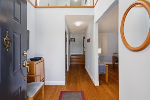 1518 Mahon Avenue, North Vancouver, BC 