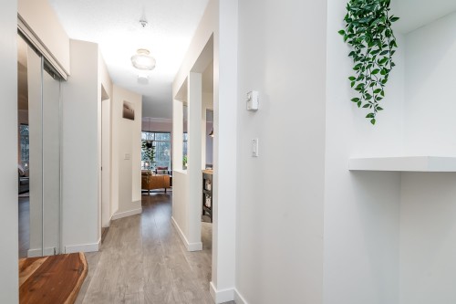 401-2678 Dixon Street, Port Coquitlam, BC 