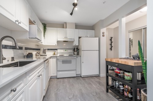 401-2678 Dixon Street, Port Coquitlam, BC 