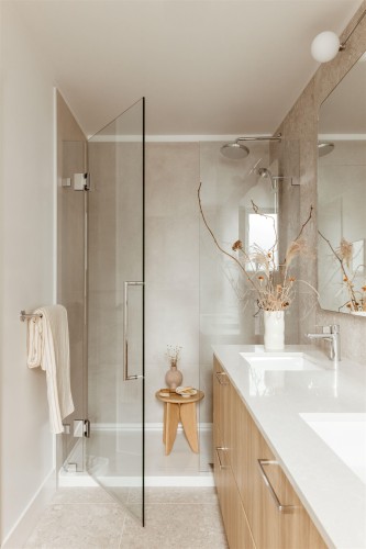 105-2322 Emery Court, North Vancouver, BC 