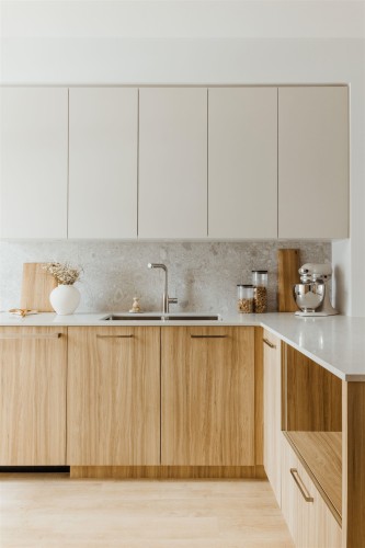 105-2322 Emery Court, North Vancouver, BC 