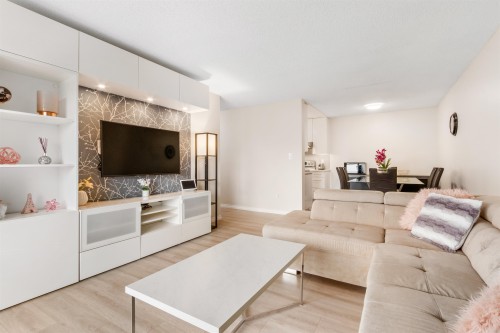 324-4373 Halifax Street  Burnaby, BC V5C 5Z2