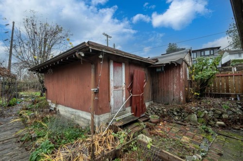 7288 Inlet Drive, Burnaby, BC 