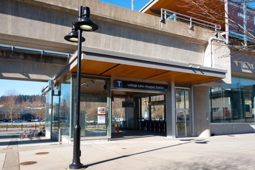 108E-3081 Glen Drive, Coquitlam, BC 