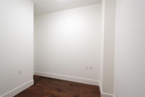 703-111 13Th Street E, North Vancouver, BC 