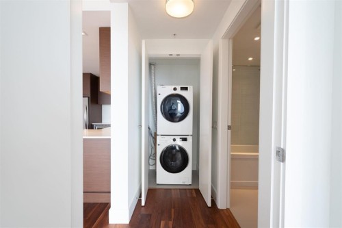 703-111 13Th Street E, North Vancouver, BC 