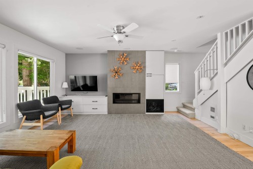 6716 Crabapple Drive  Whistler, BC V8E 0C5