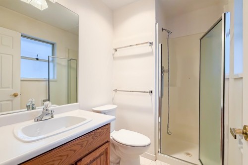 7459 Holly Street, Burnaby, BC 