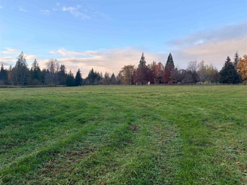 27111 104 Avenue, Maple Ridge, BC 