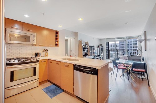 18Xx-8033 Saba Road, Richmond, BC 