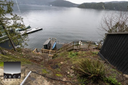 5241 Indian River Drive, North Vancouver, BC 