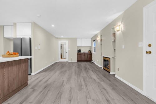 1400 Meadowview Court, Coquitlam, BC 