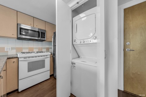 1901-501 Pacific Street, Vancouver, BC 