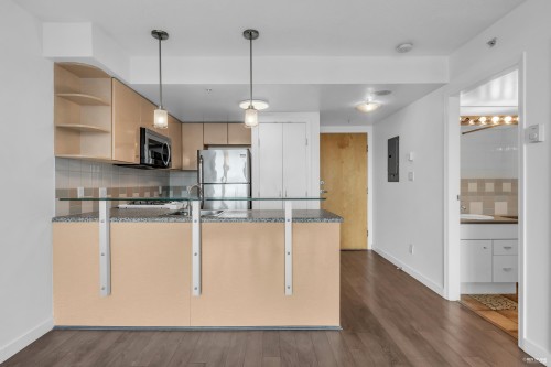 1901-501 Pacific Street, Vancouver, BC 