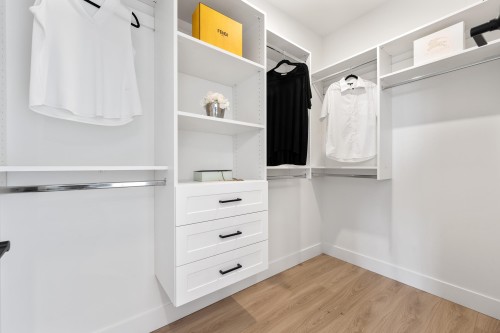 1-122 Eighth Avenue, New Westminster, BC 