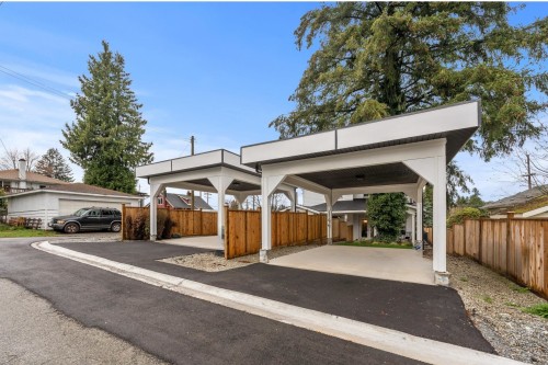 1-122 Eighth Avenue, New Westminster, BC 