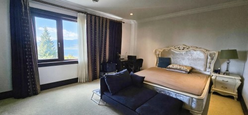 7282 Ridge Drive, Burnaby, BC 