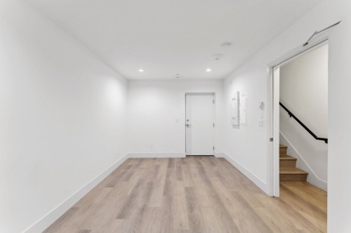 302-6933 Arcola Street, Burnaby, BC 