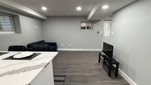 24326 101A Avenue, Maple Ridge, BC 