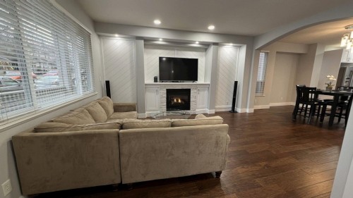 24326 101A Avenue, Maple Ridge, BC 