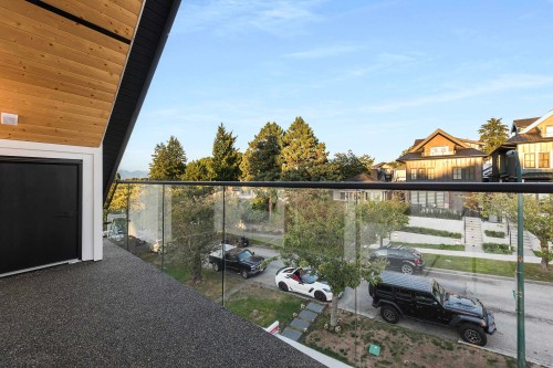 1-4855 Dumfries Street, Vancouver, BC 