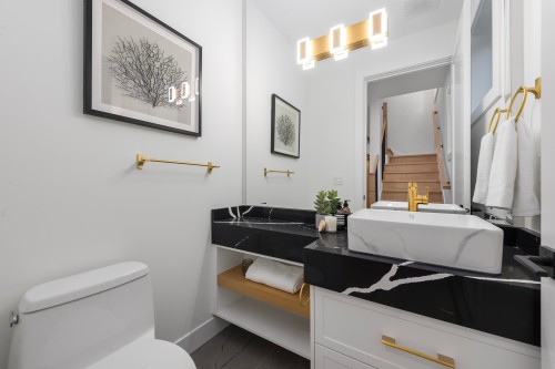 1-4855 Dumfries Street, Vancouver, BC 