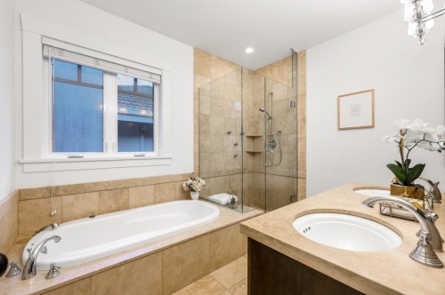 2031 45Th Avenue W, Vancouver, BC 