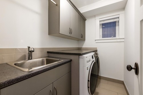 2031 45Th Avenue W, Vancouver, BC 