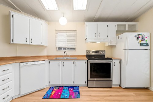 79-145 King Edward Street, Coquitlam, BC 